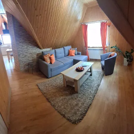 Goscinne Quarto em Acomodações Particulares *